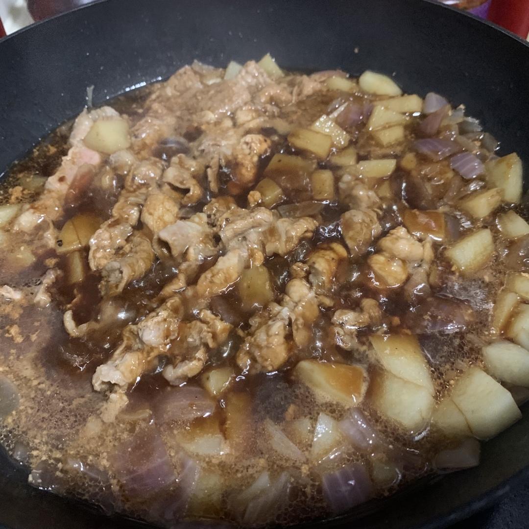 好吃到舔碗底的土豆肥牛拌饭
