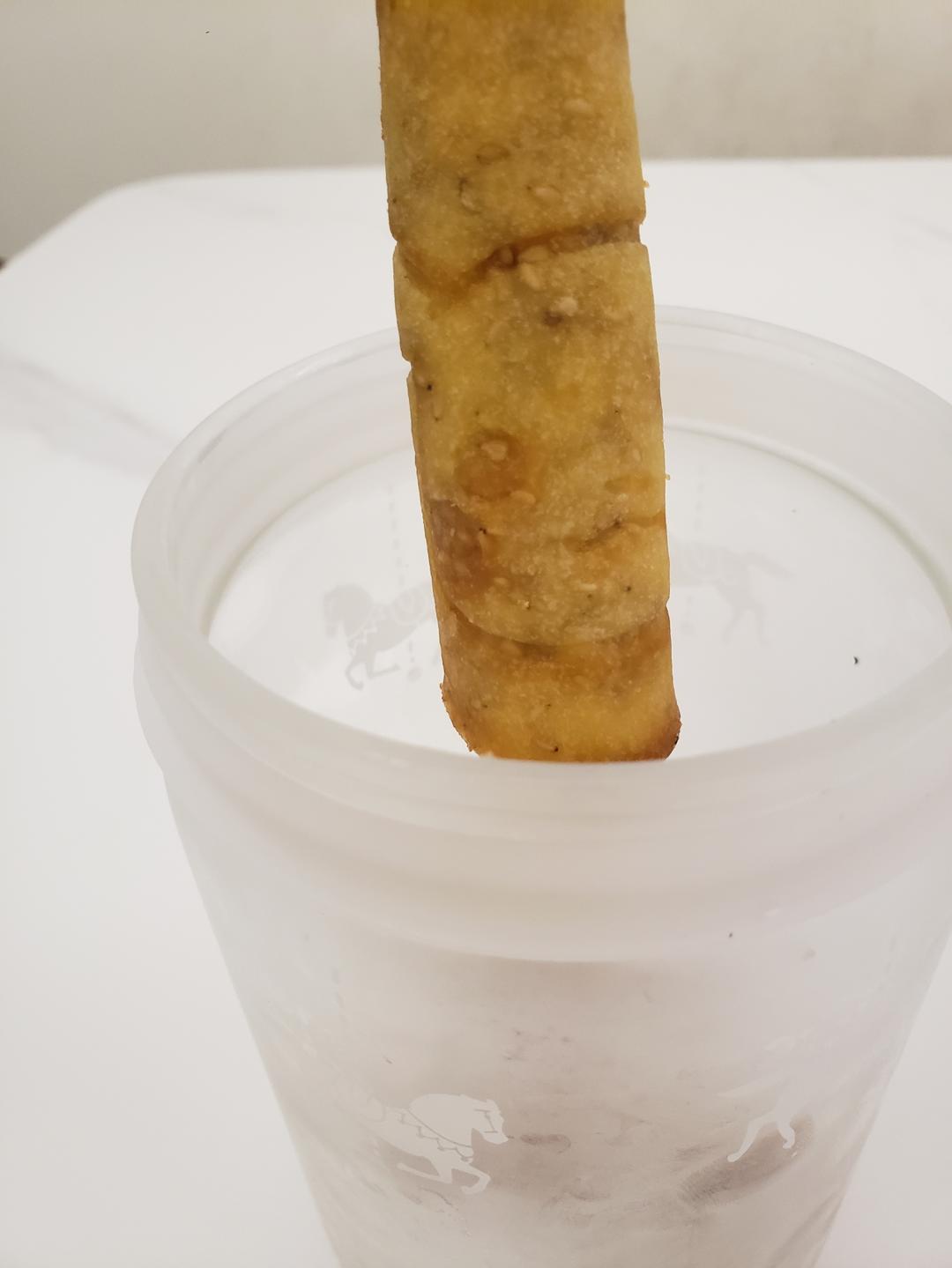 鸡蛋卷，平底锅就能做，酥到掉渣