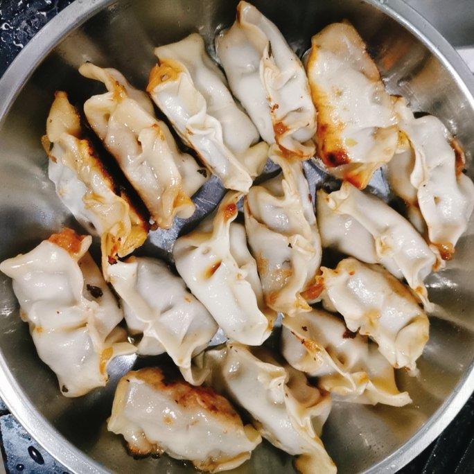 速冻煎饺