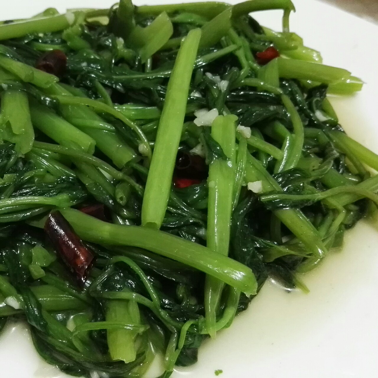 炝炒空心菜（不黑的秘密）