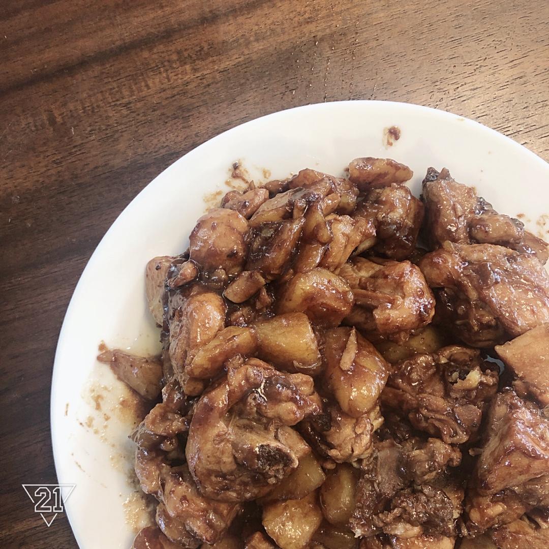 土豆焖鸡腿