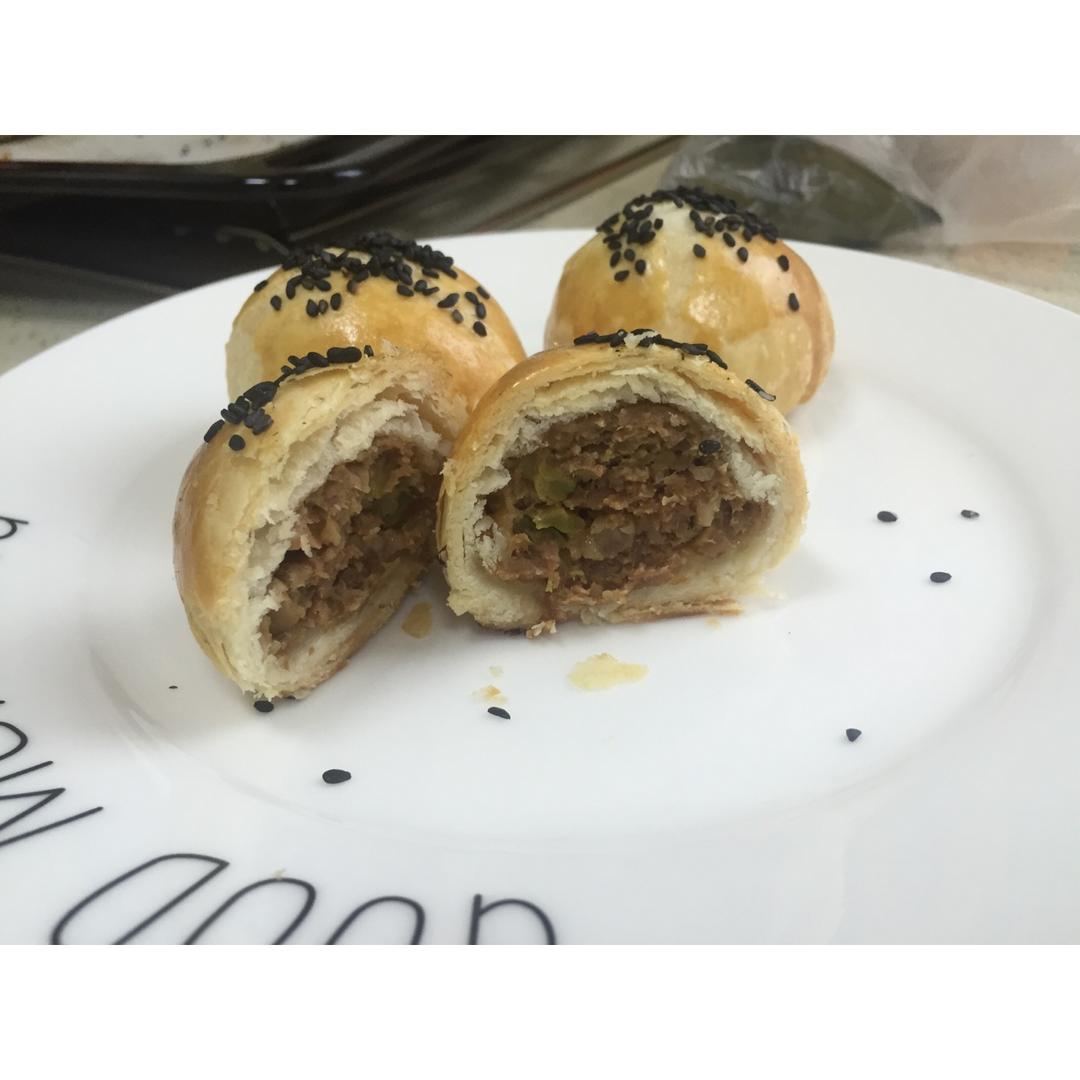 泳式鲜肉榨菜月饼