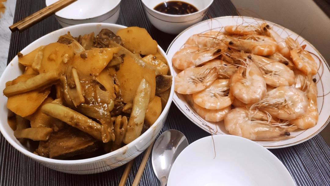 排骨芸豆炖土豆