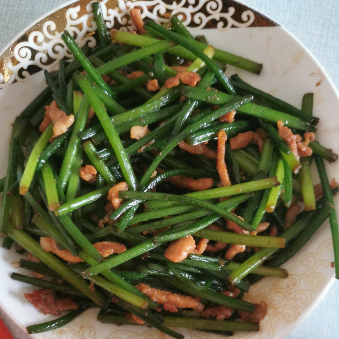 肉丝炒蒜苗