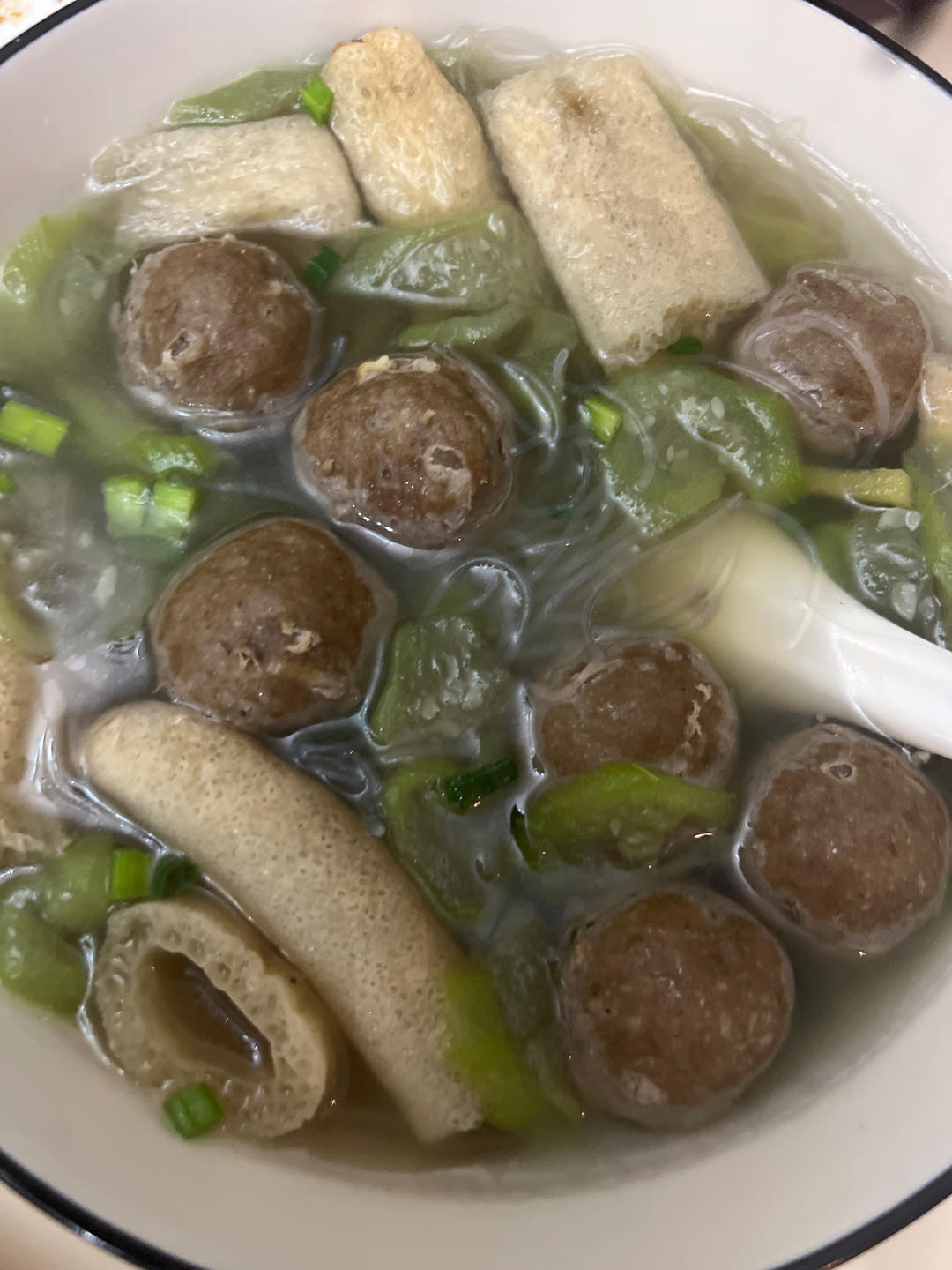牛肉丸子粉丝汤
