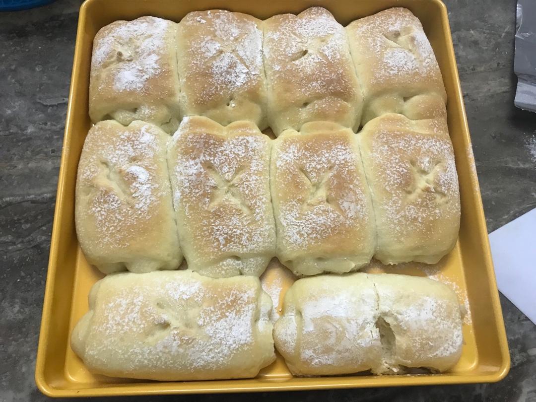 软到不知所措的牛奶卷