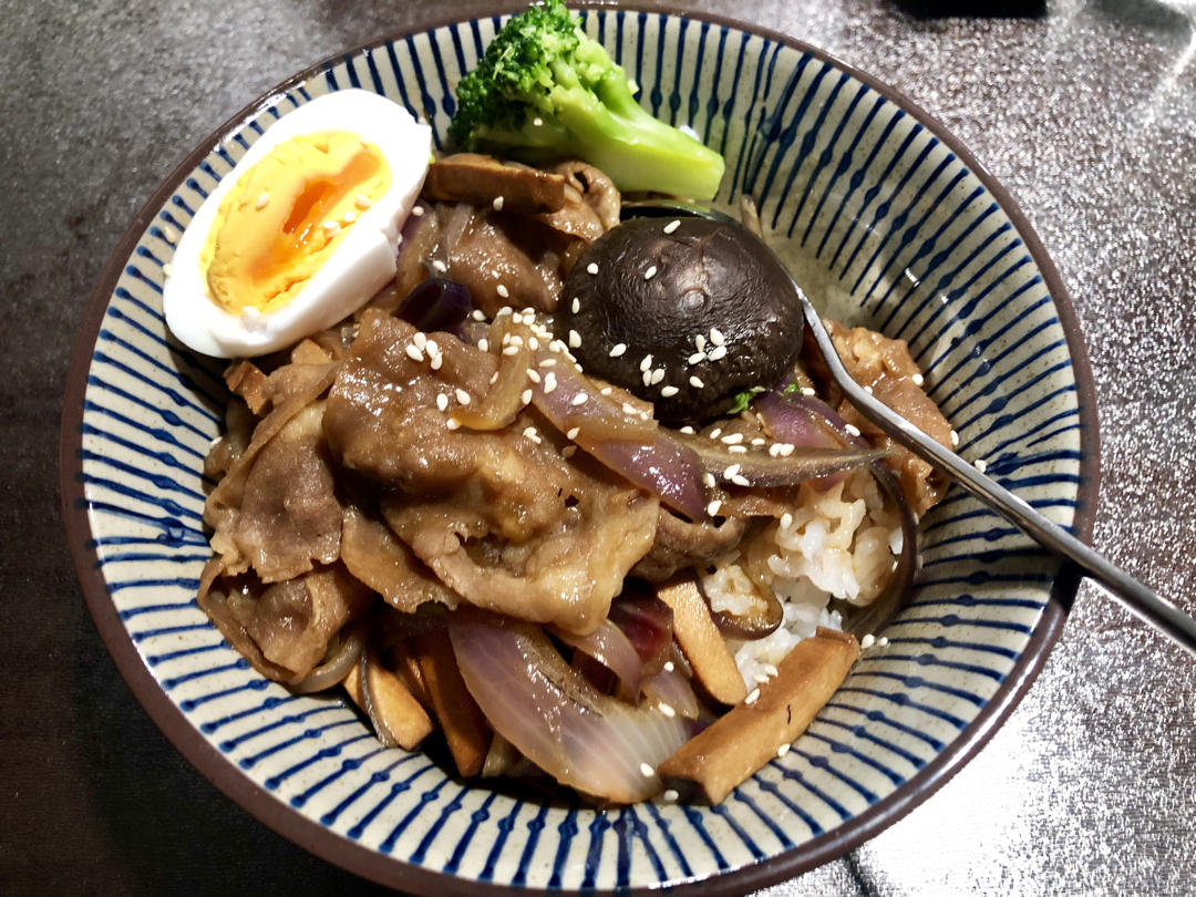 简易不简单的肥牛饭