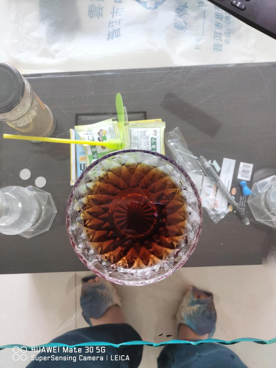 别再用冰箱冻可乐了，教你一招，用白凉粉秒变【可乐冻】夏季必备
