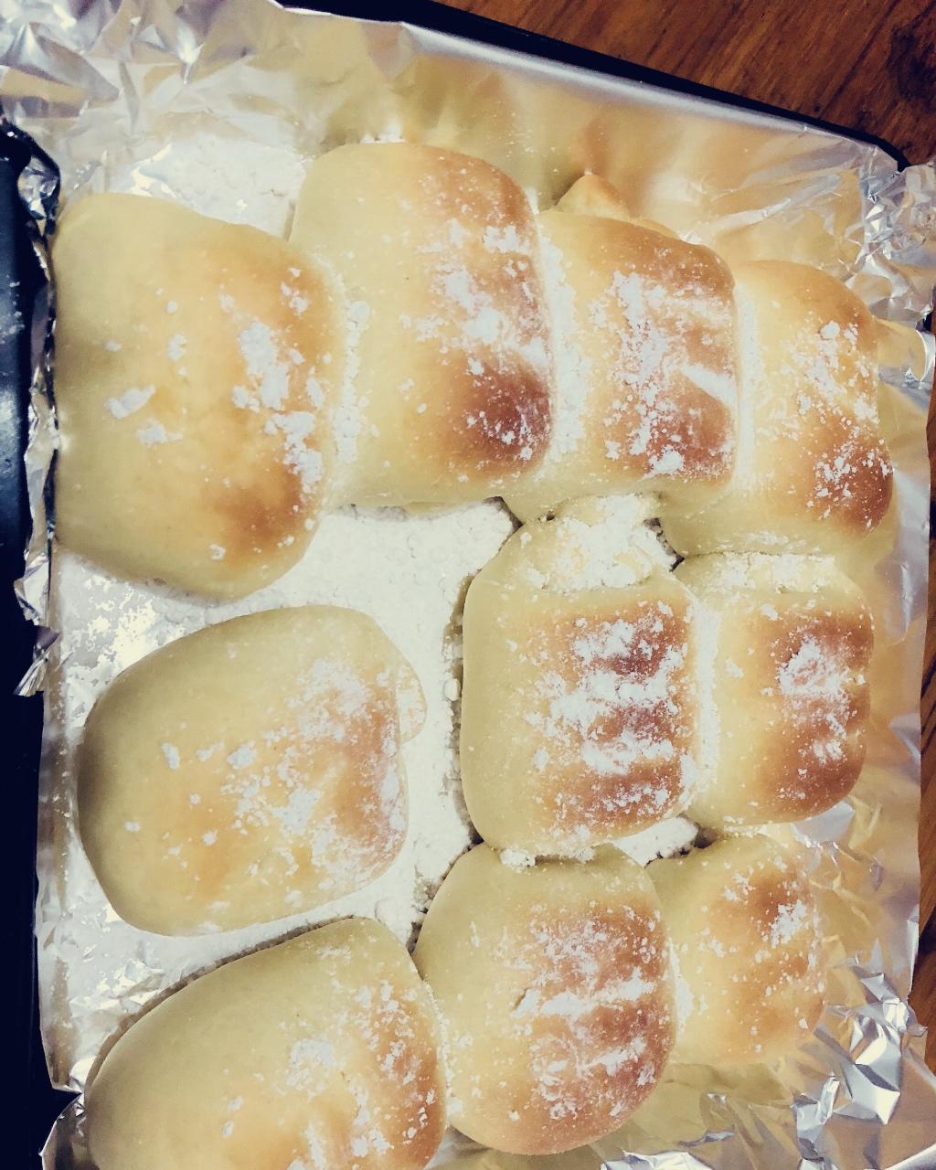 软到不知所措的牛奶卷