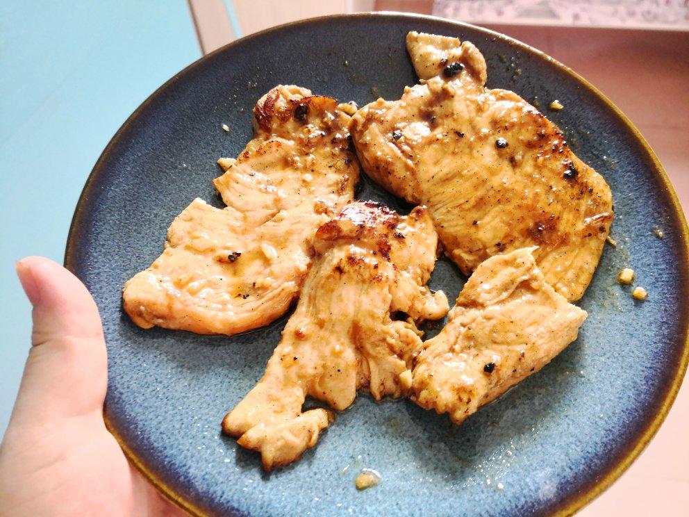 减脂期最爱的香煎鸡胸肉｜超好吃