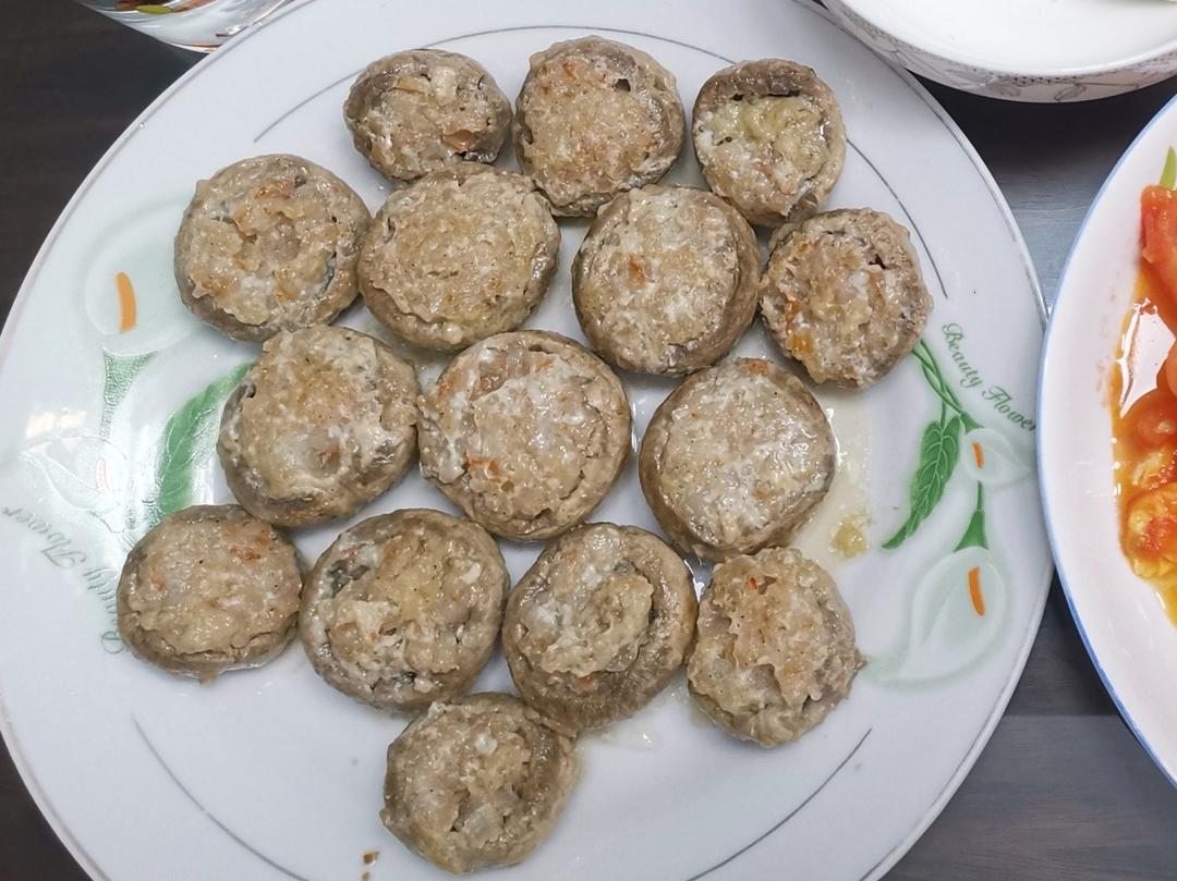 小宝贝最爱吃的手打虾滑煎口蘑