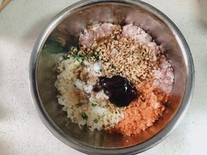 胡萝卜莲藕猪肉饺子的做法 步骤3