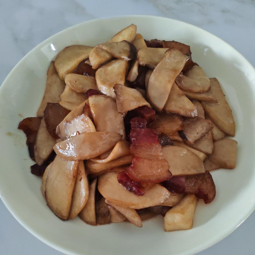 杏鲍菇炒肉