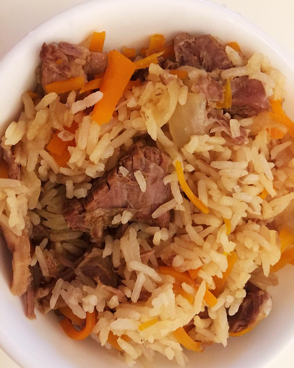 喷香羊肉焖饭