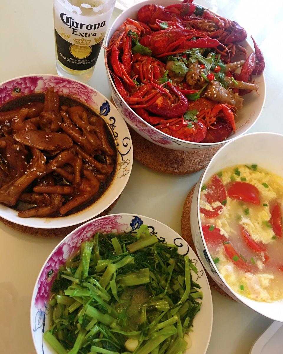 香辣小龙虾-超详细处理干净步骤！