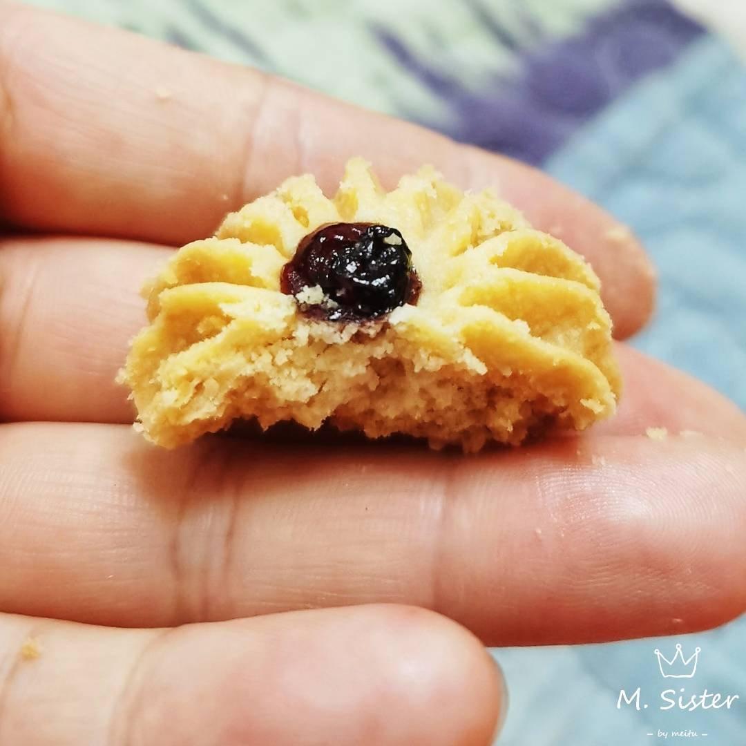 自制情人节礼物：爱心曲奇饼干