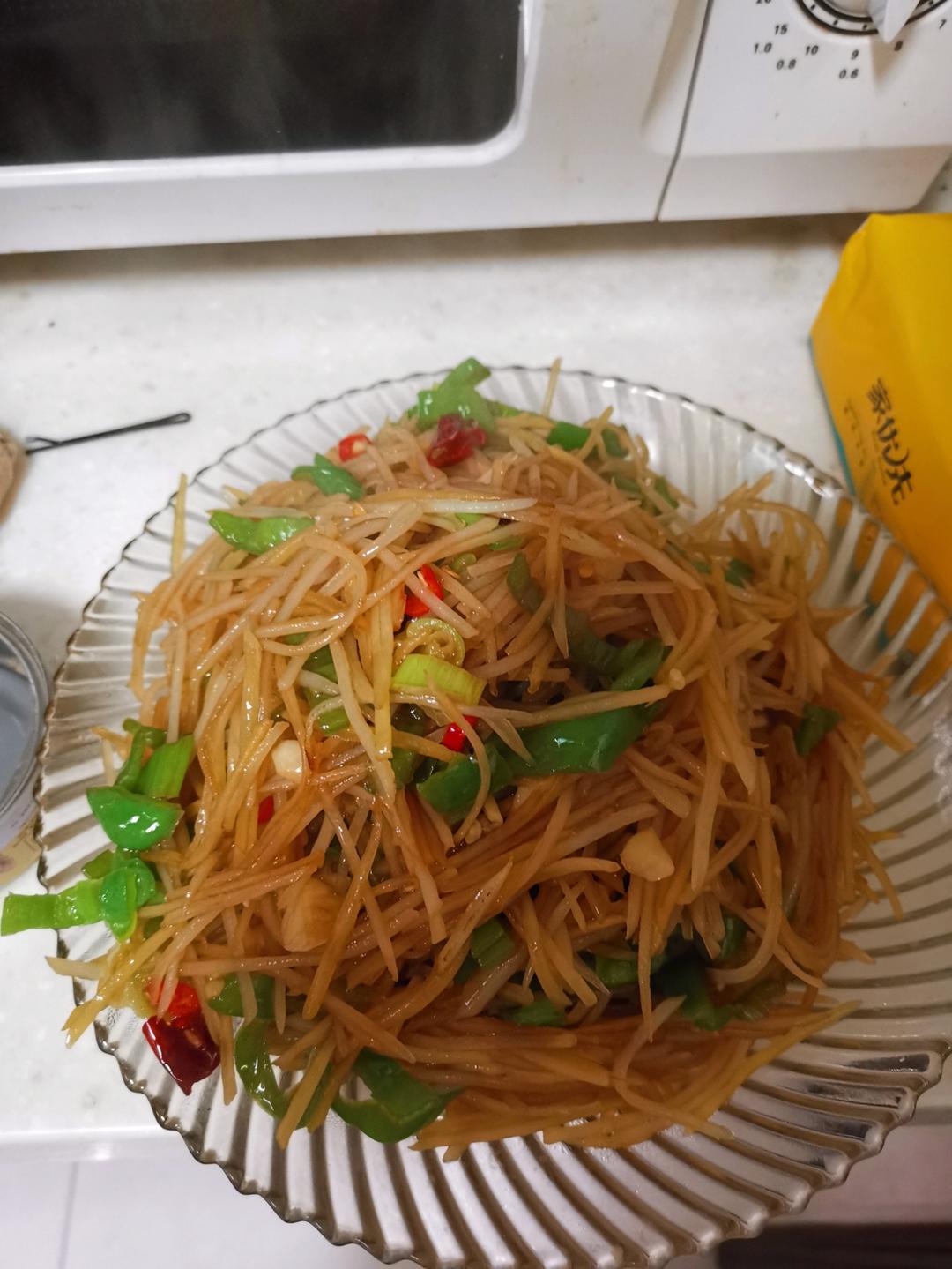 超级无敌下饭菜～酸辣土豆丝