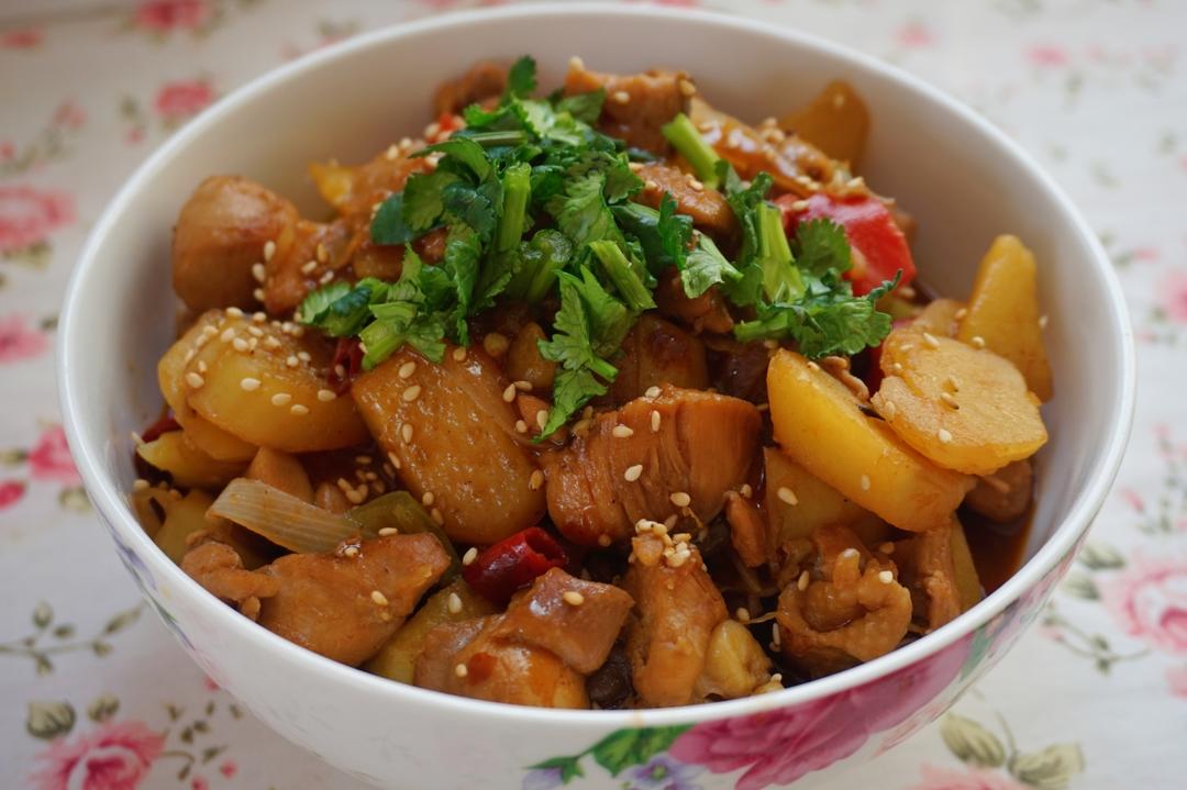 黄焖鸡米饭