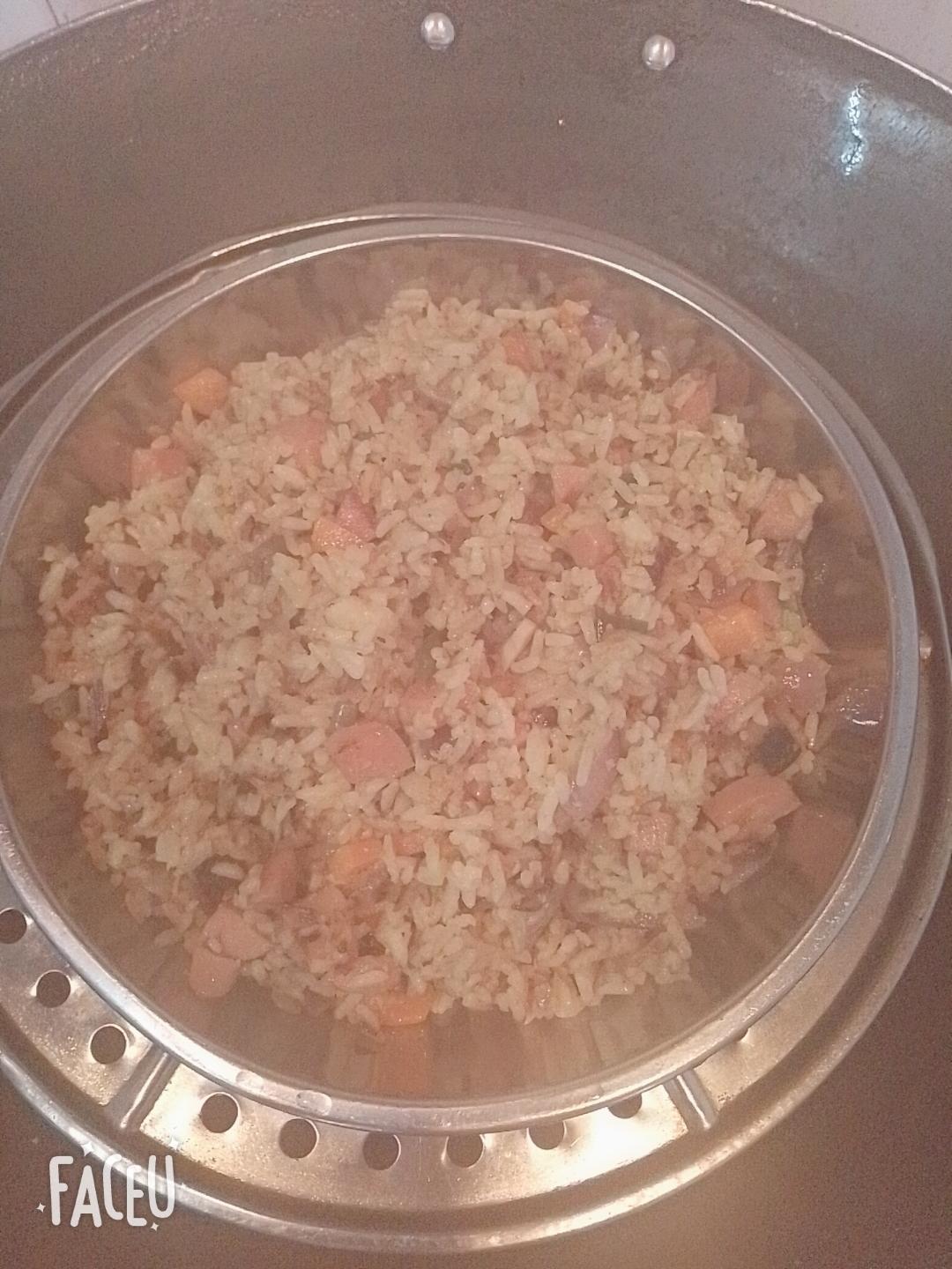 火腿蛋炒饭