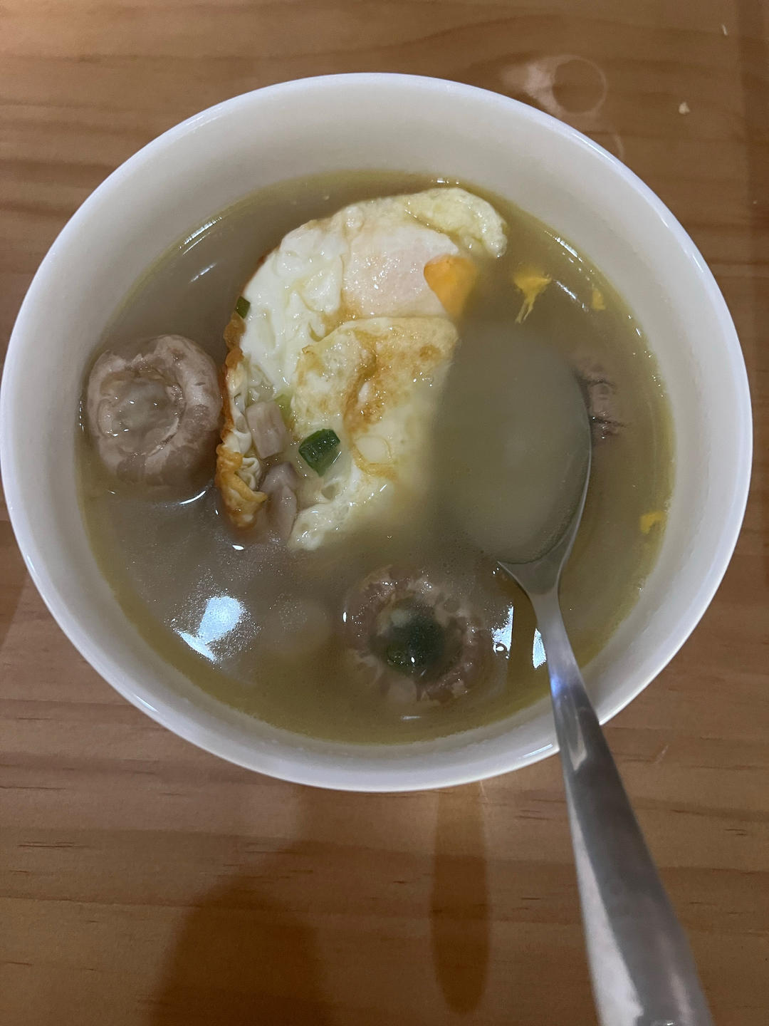 口蘑煎蛋汤