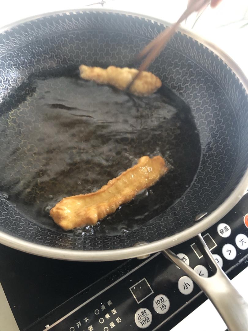 自制蓬松酥脆大油条