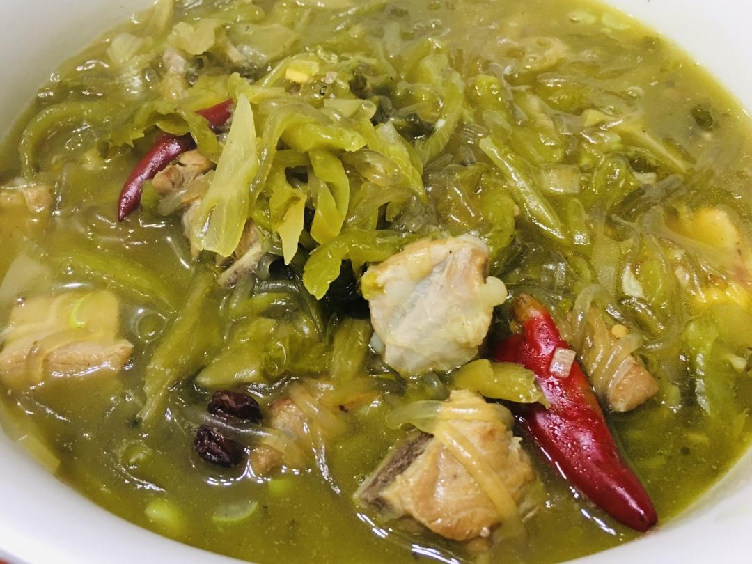 【曼食慢语】酸菜排骨炖粉条