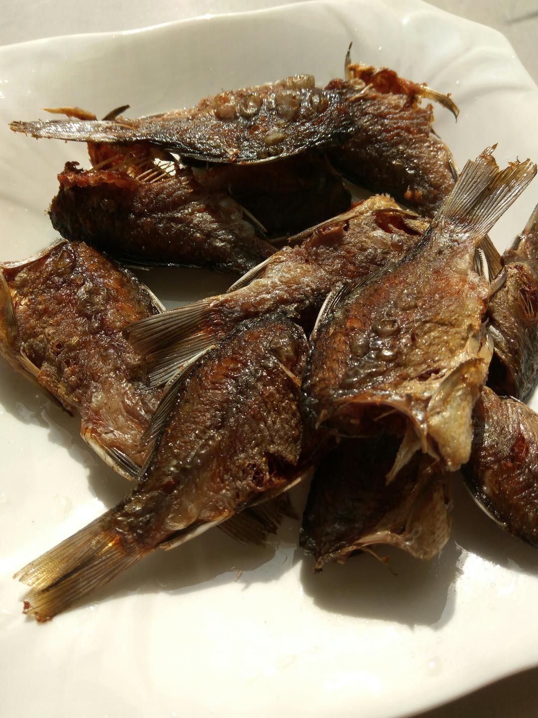 香酥小河鱼
