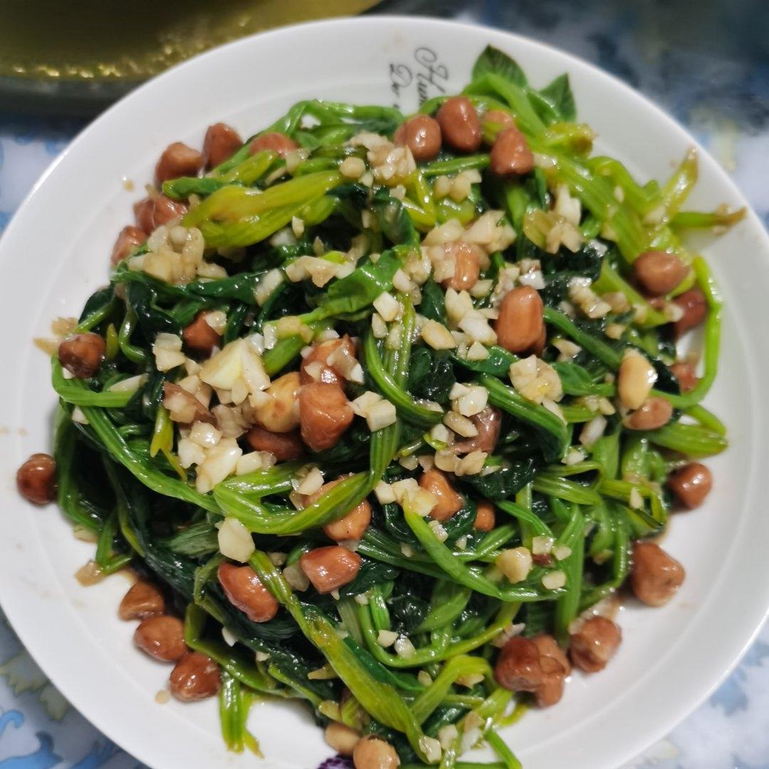 凉拌菠菜(家传秘方)