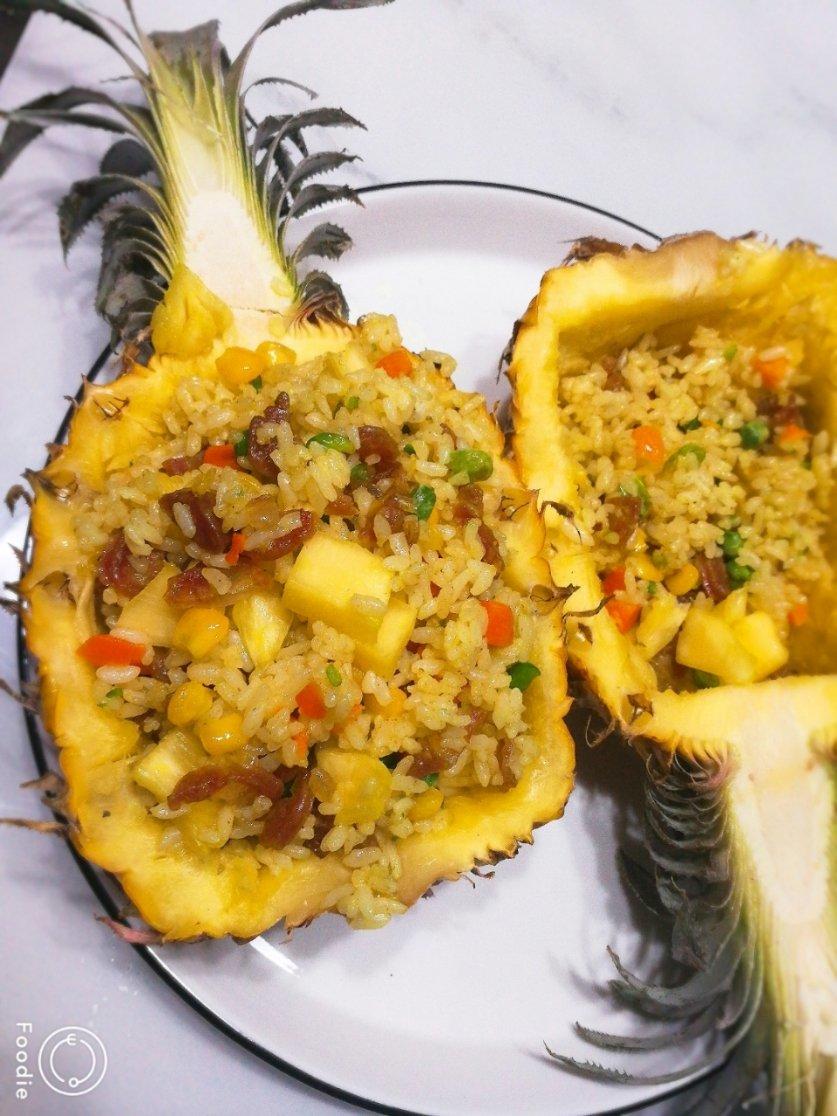 泰式菠萝炒饭