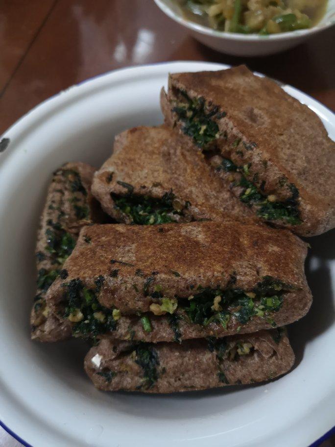 葱花 香肠发面饼