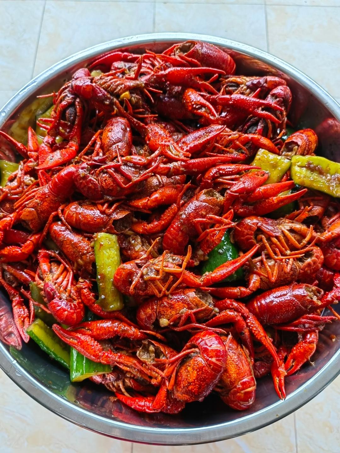 不用油炸的香辣小龙虾