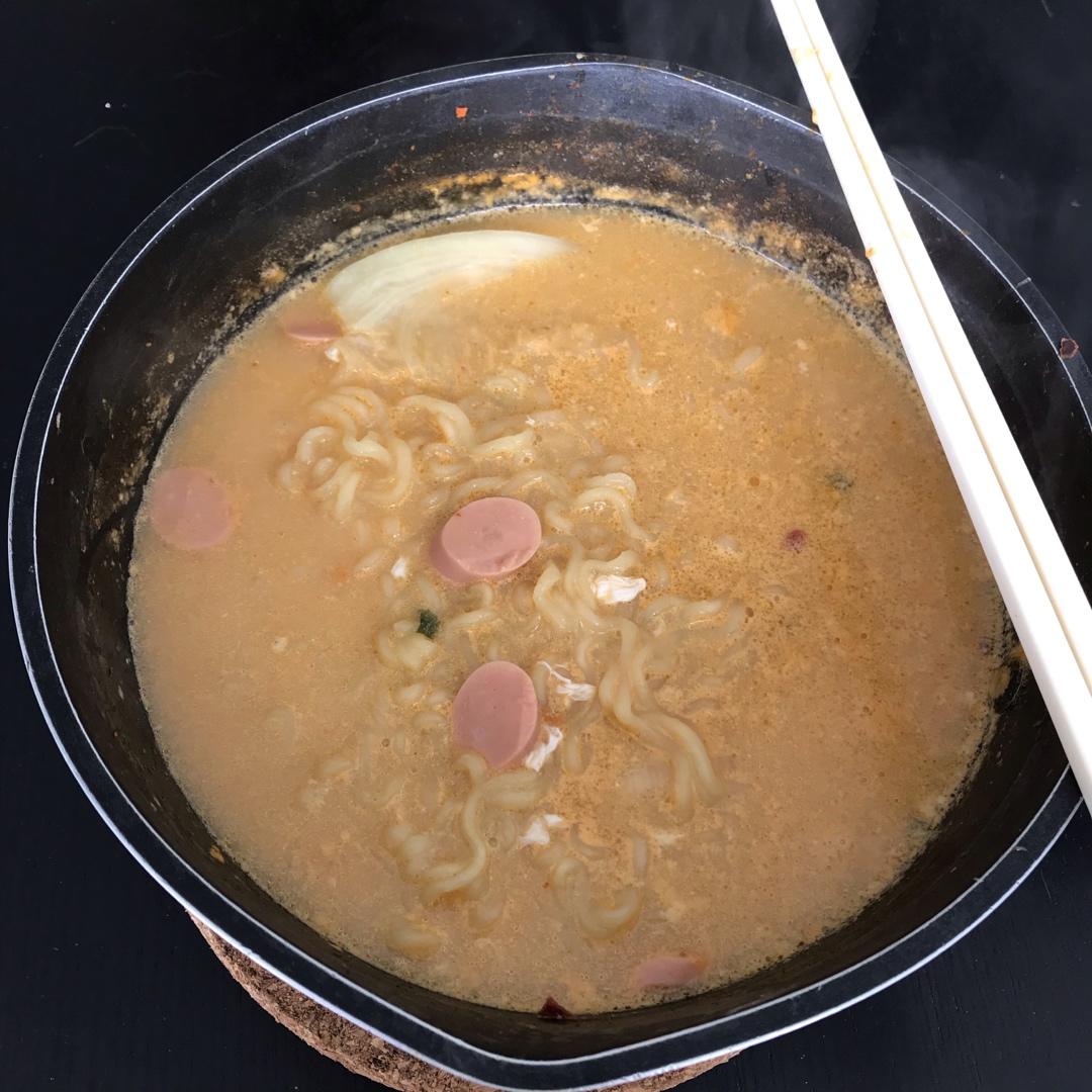 泡面系列-牛奶辛拉面