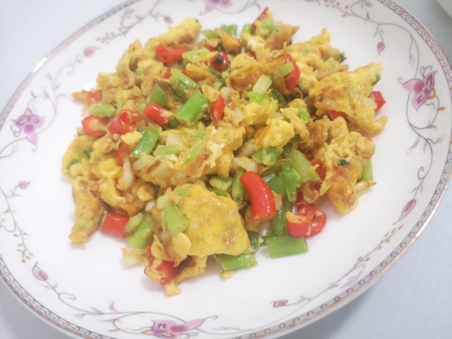 不一样的辣椒炒鸡蛋～下饭神器!