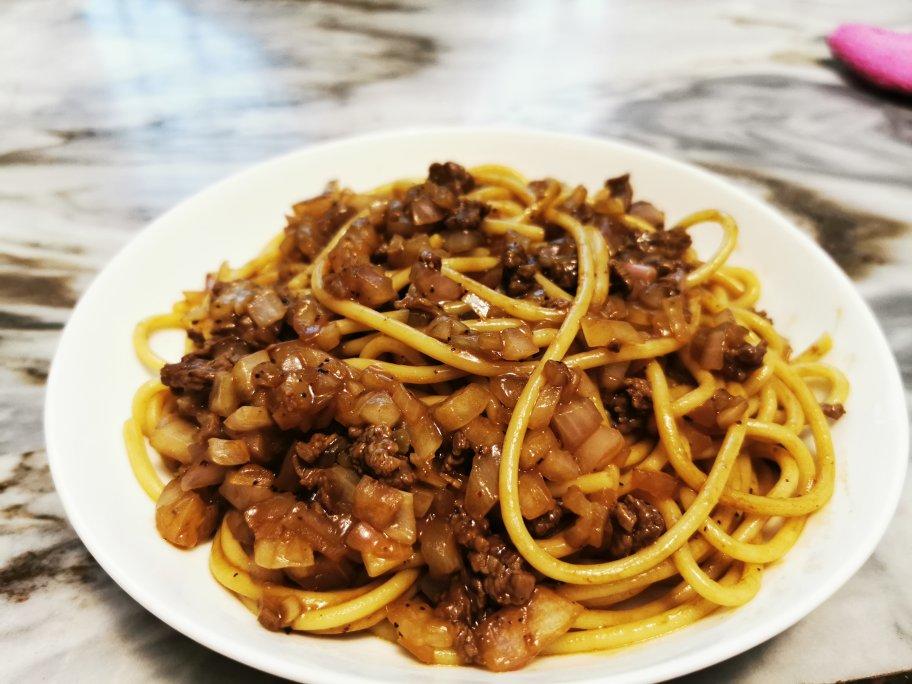 黑椒炒意粉--食趣黑椒酱