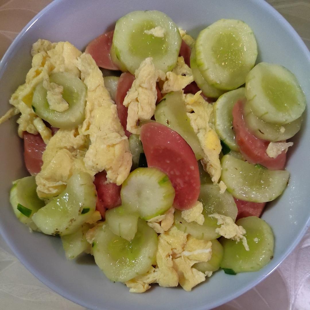 隔壁小孩馋哭的黄瓜炒蛋