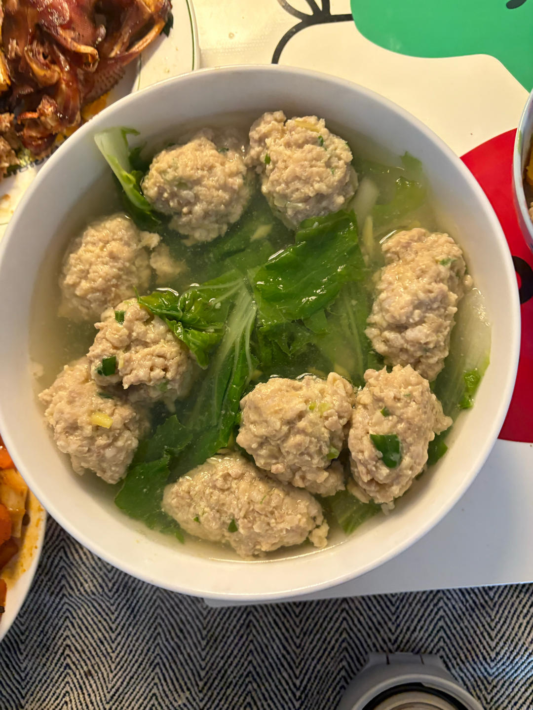 小白菜丸子汤