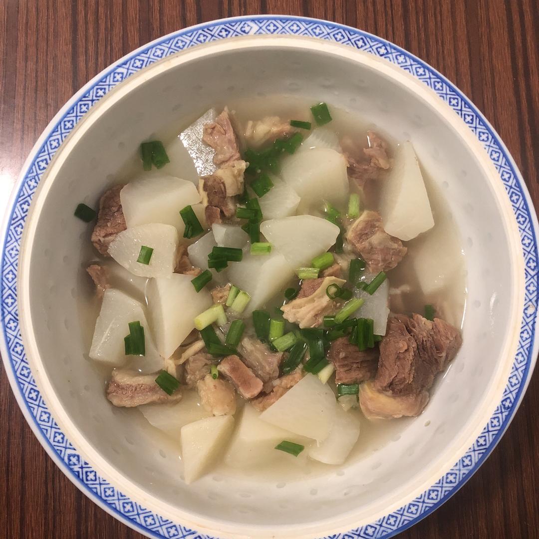 白萝卜牛腩汤（含清炖牛肉做法）