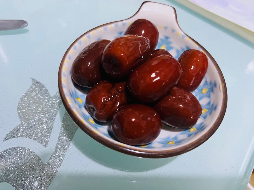 【干枣做酒枣的做法步骤图,干枣做酒枣怎么做好吃】Christinelulu_下厨房