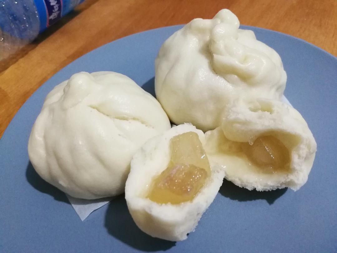 暴躁女孩在线炒菜做的水晶包子水晶馅肉包子水晶包