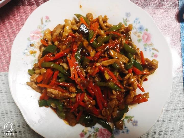 厨师长教你：“鱼香肉丝”的老式做法，味道很赞先收藏了