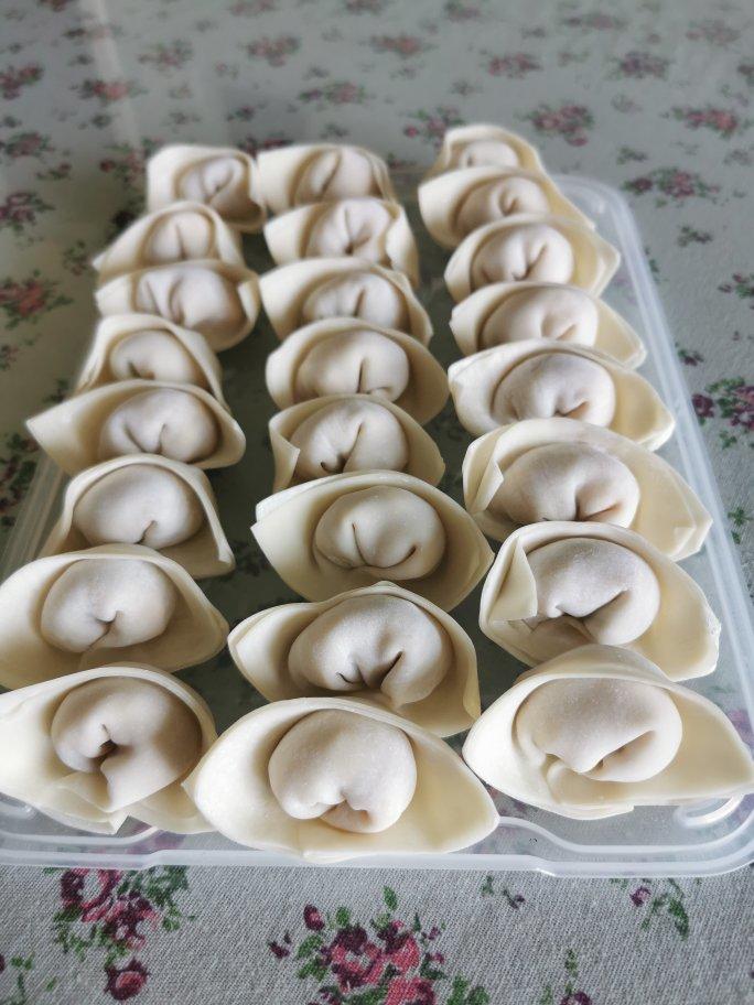 鲜肉虾仁玉米馄饨