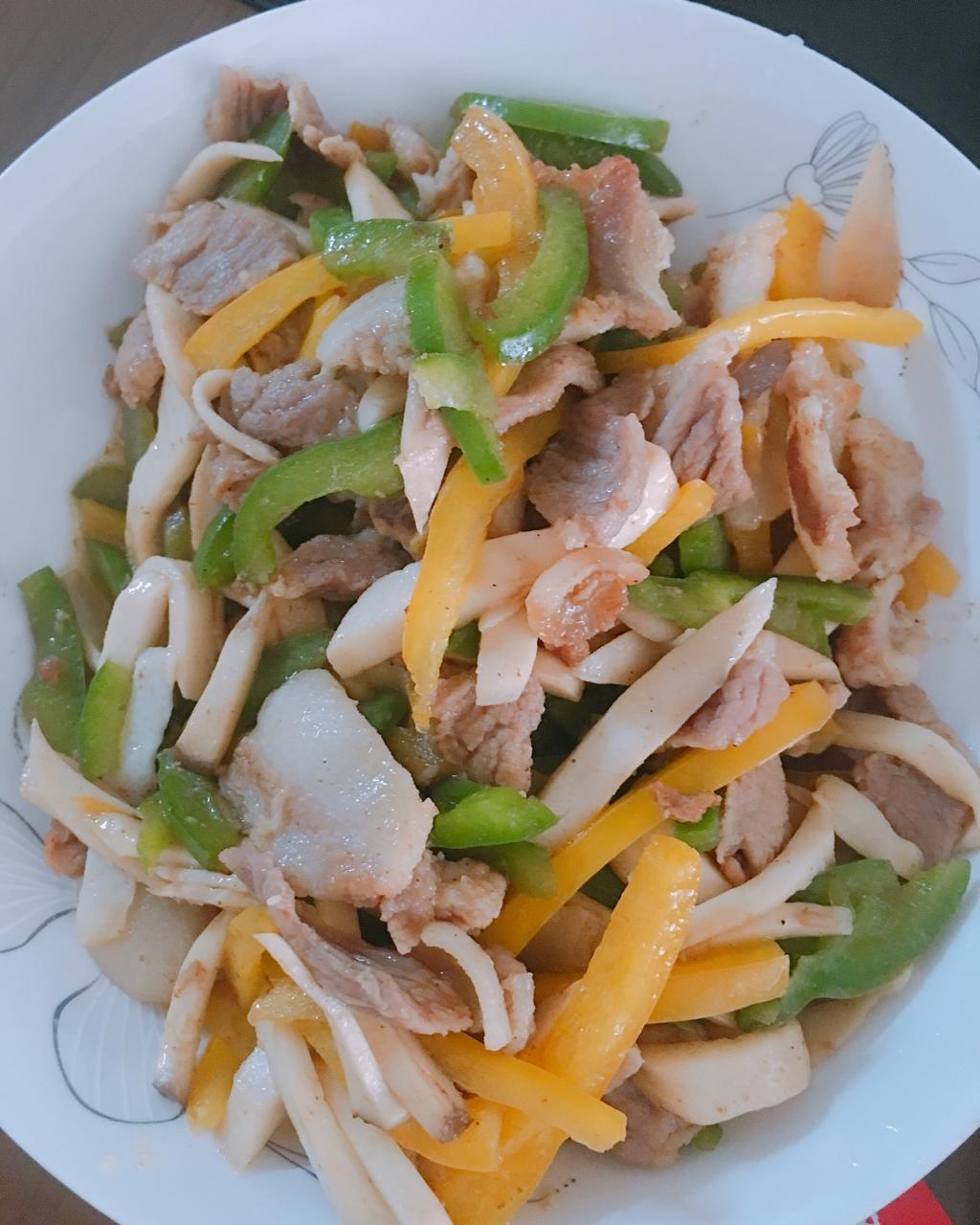 鸡腿菇炒肉