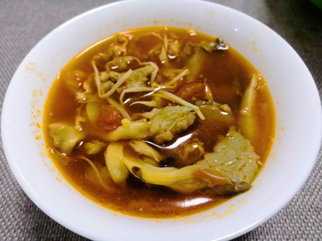 番茄金针菇肥牛