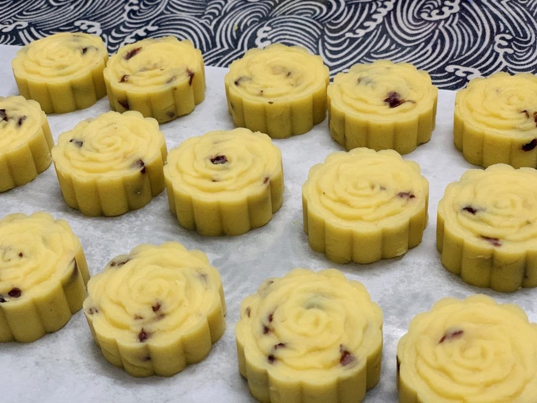 蔓越莓绿豆糕
