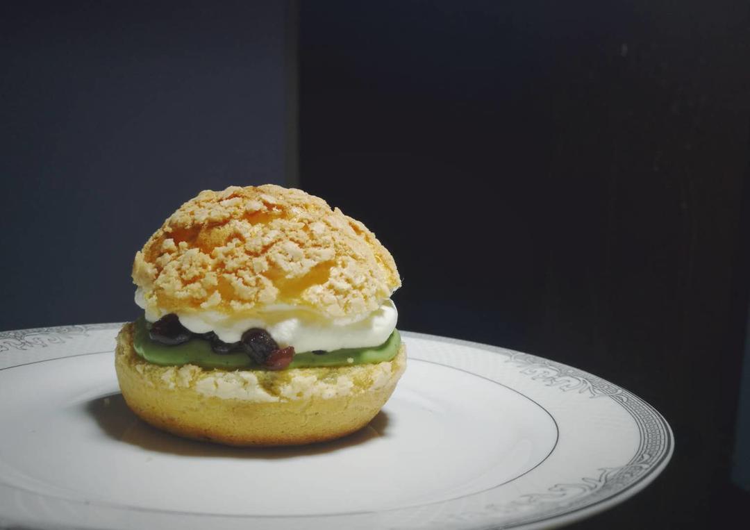 浓郁抹茶酥皮泡芙