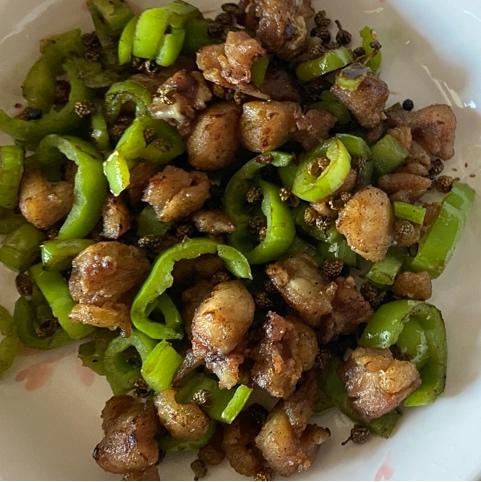 老丁的私房菜-尖椒鸡