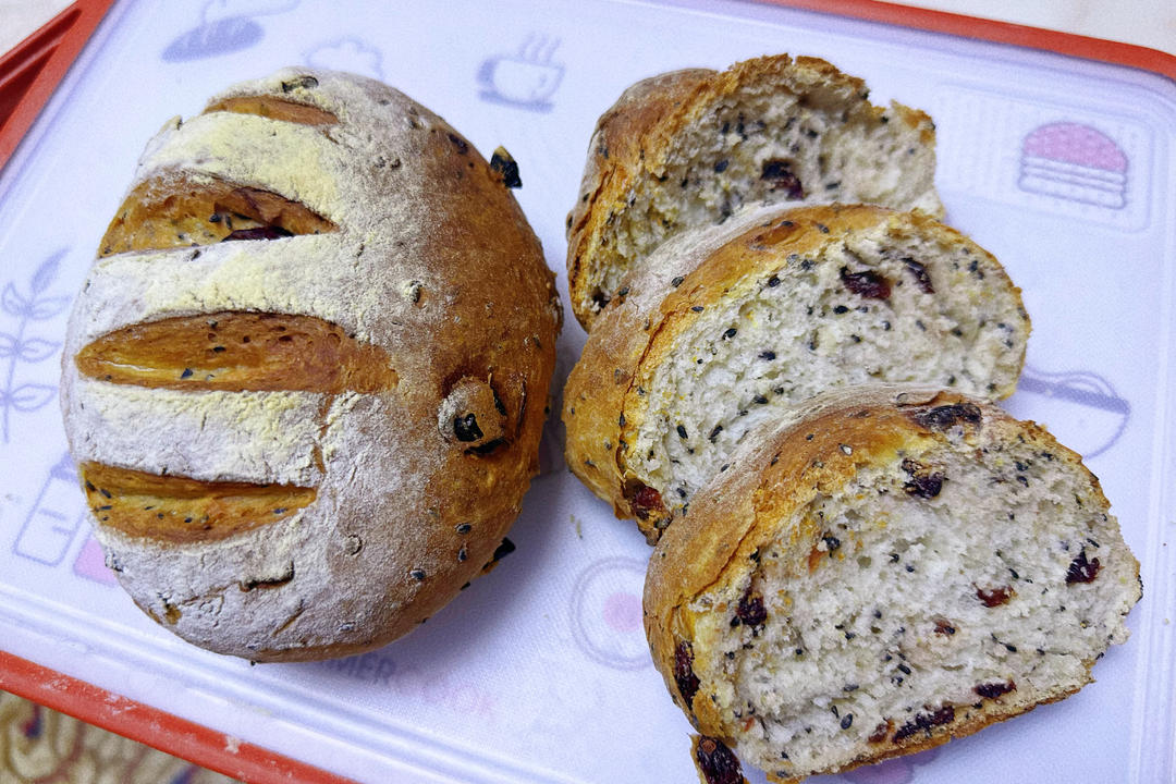 🥖黑芝麻蔓越莓面包｜无油糖无需揉面🉑