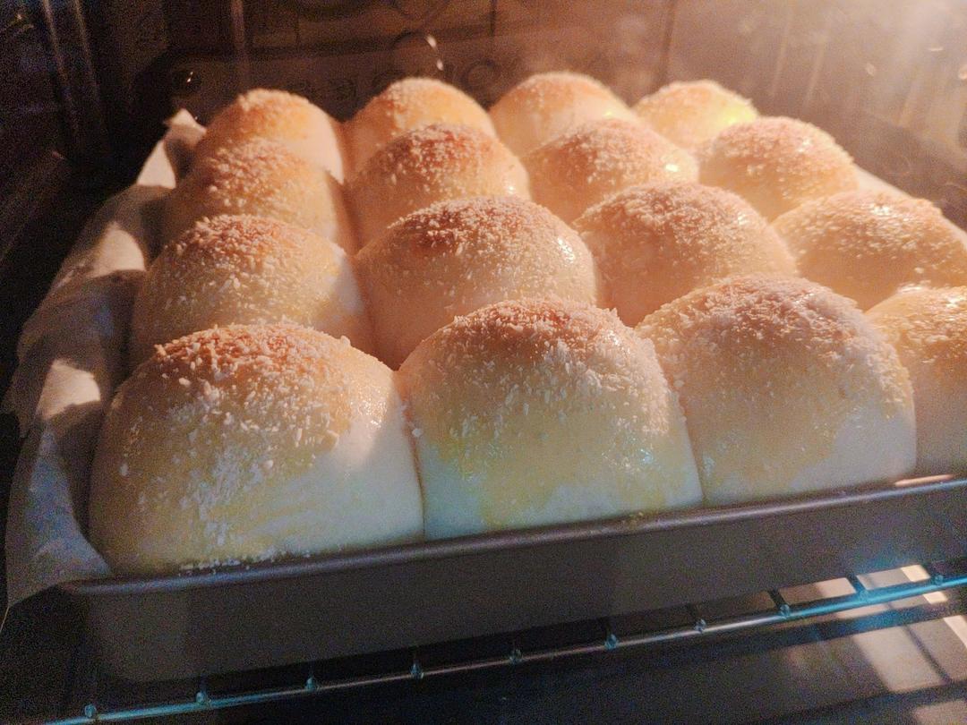 简单易学的椰蓉面包