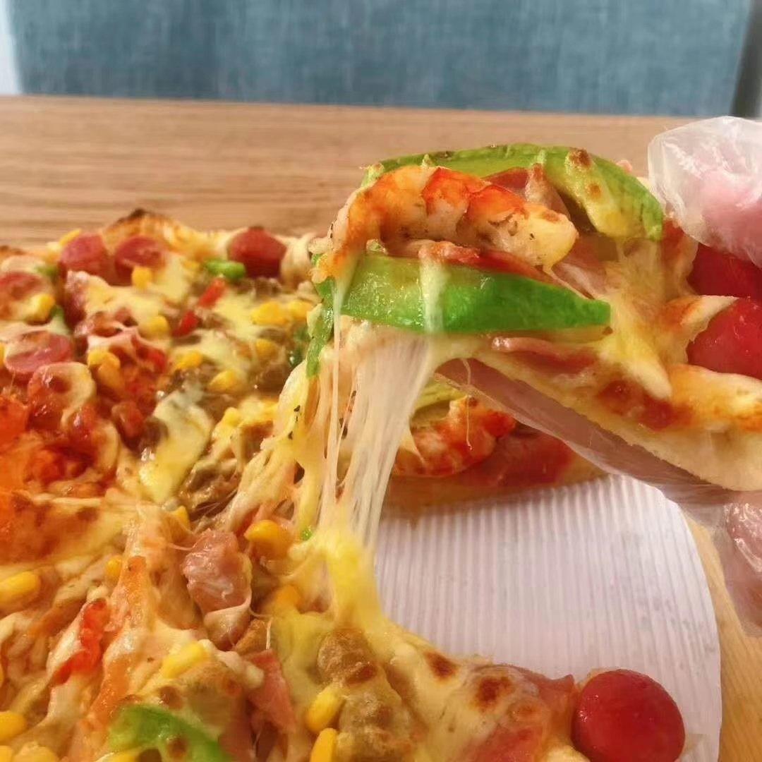 #挑战必胜客#意式牛油果大虾比萨