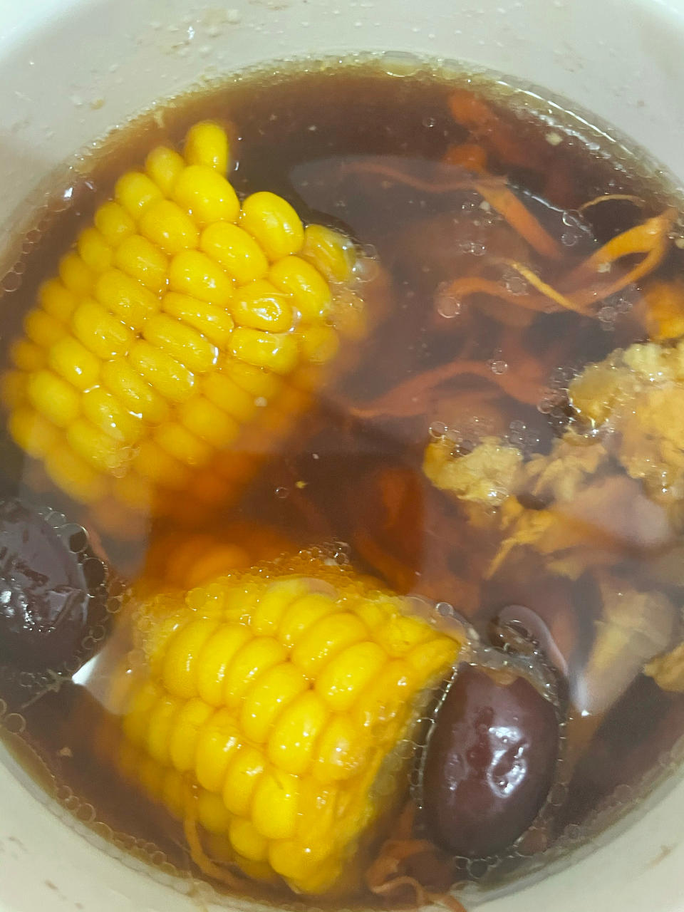 虫草花玉米排骨汤